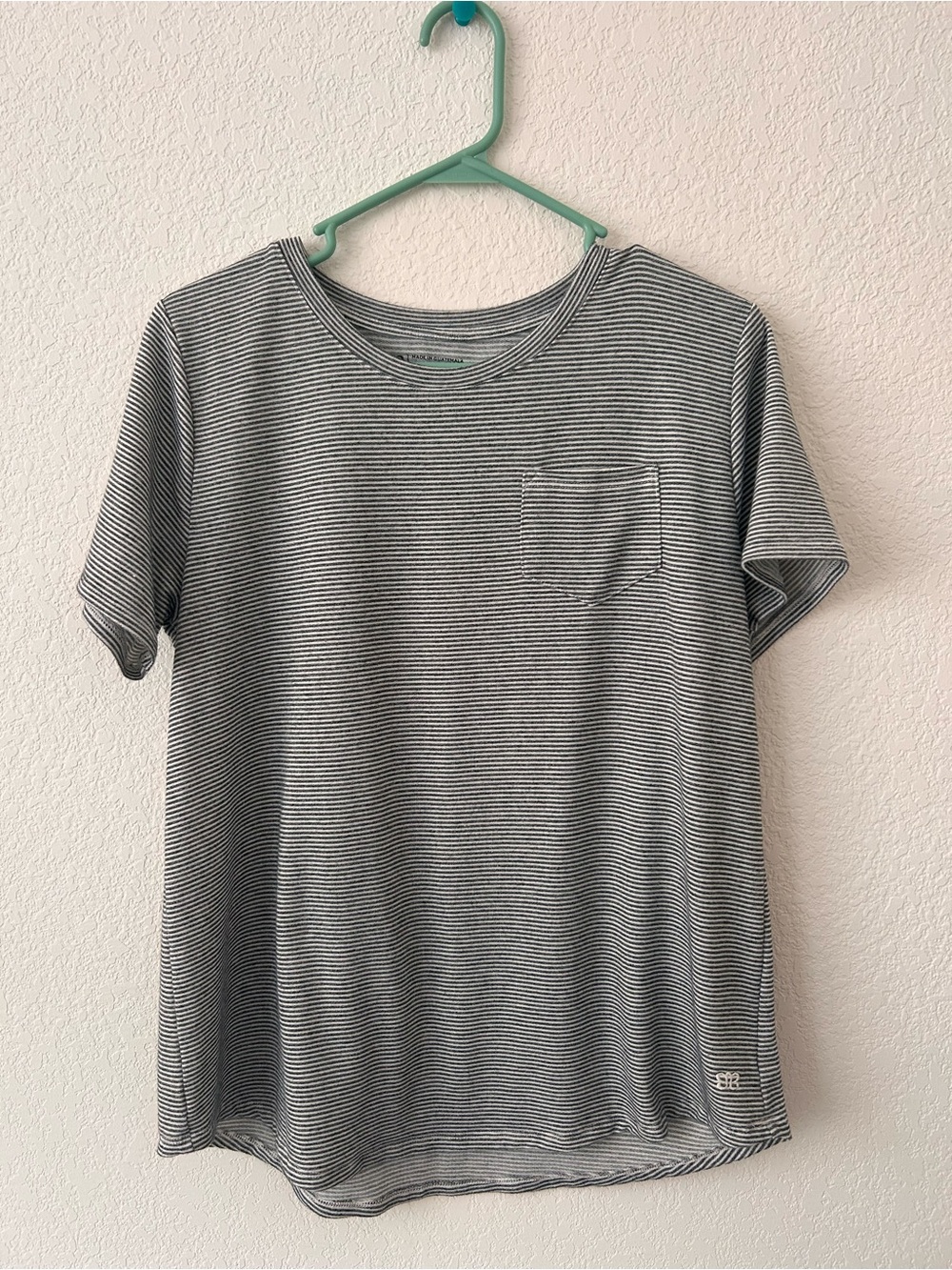 Albion Fit short sleeve tee shirt women’s size large